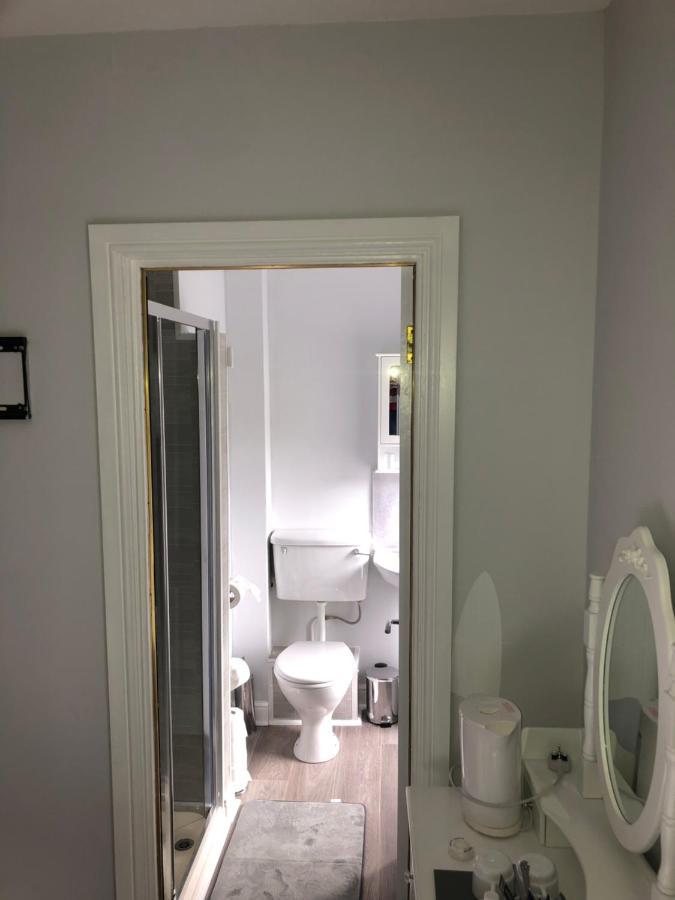 בליק Fiddlestone Bar And B&B מראה חיצוני תמונה
