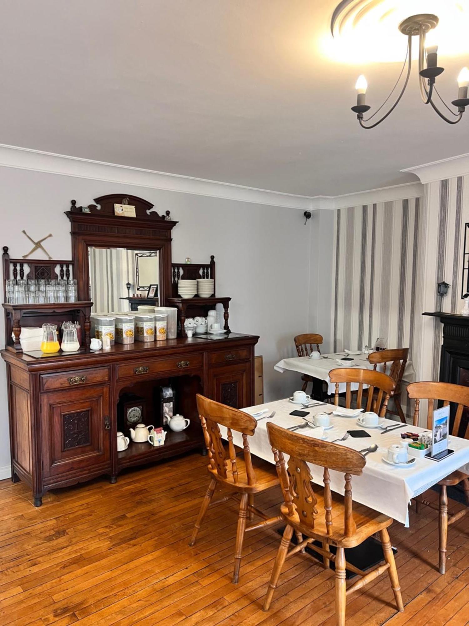 בליק Fiddlestone Bar And B&B מראה חיצוני תמונה